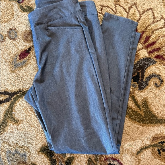 Calvin Klein Jegging Like Pull on Pants size Medium - Picture 7 of 8